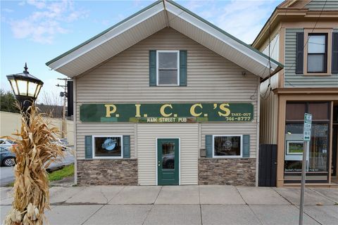 Photo of 66 Main Street, Delhi, NY 13753 (MLS # R1651639)