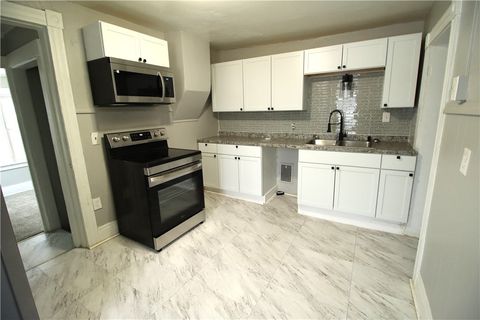 Tiny photo for 101 Superior Street #Apt B, Rochester, NY 14611 (MLS # R1655304)