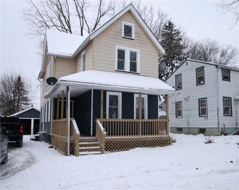 Photo of 101 Superior Street #Apt B, Rochester, NY 14611 (MLS # R1655304)