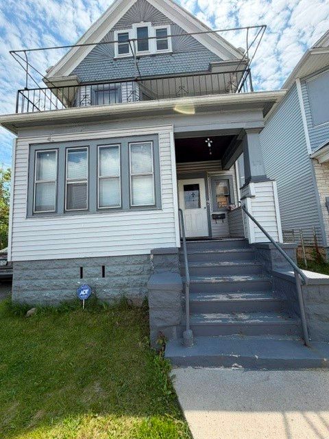 Multifamily For Sale - 273 Laurel Street<br/> Erie County, Buffalo, NY 14208