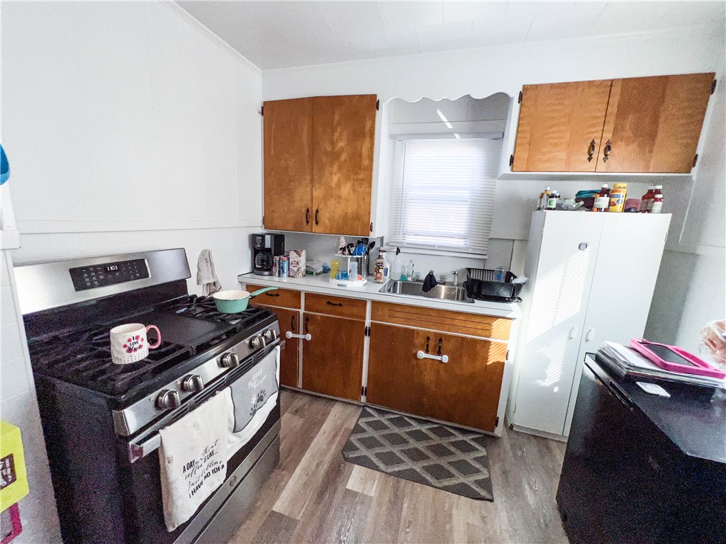 16 Fence Street, Rochester, New York image 5