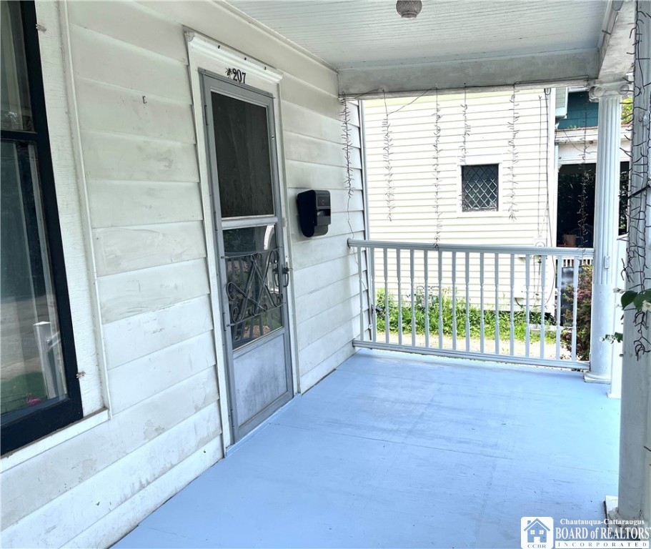 207 N Clinton Street