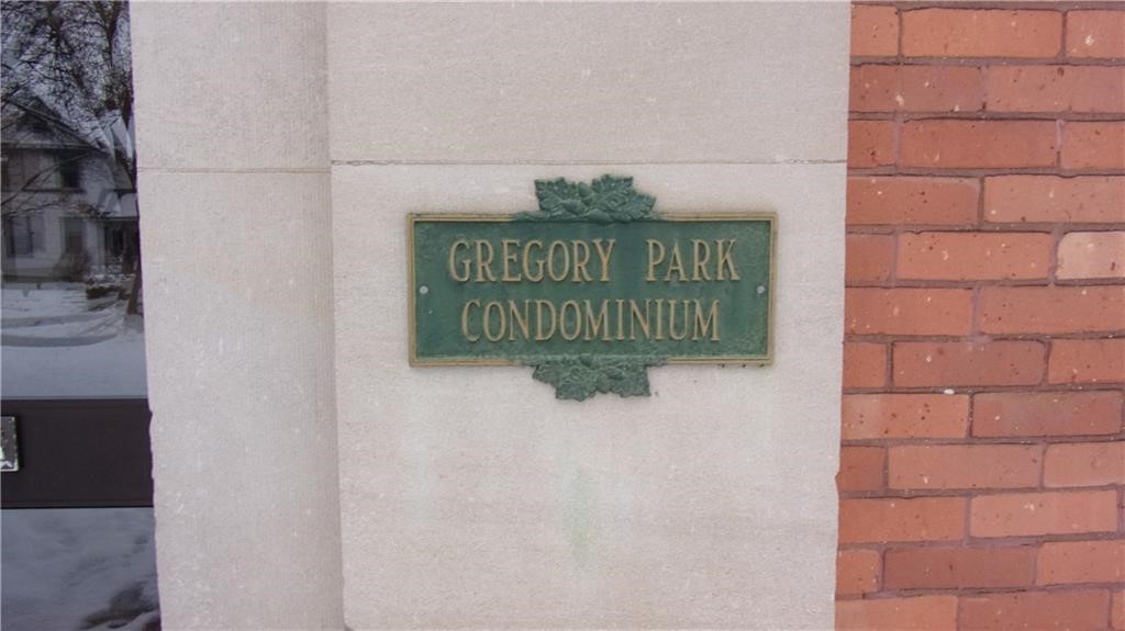 3 Gregory Park