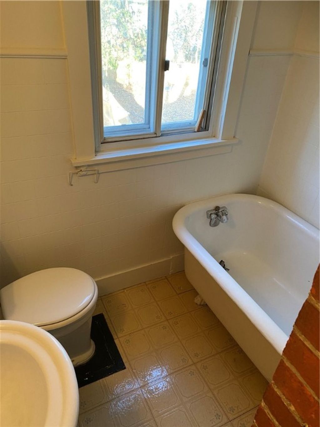 Photo of 287 Maplewood Avenue, Rochester, NY 14613 (MLS # R1657161)