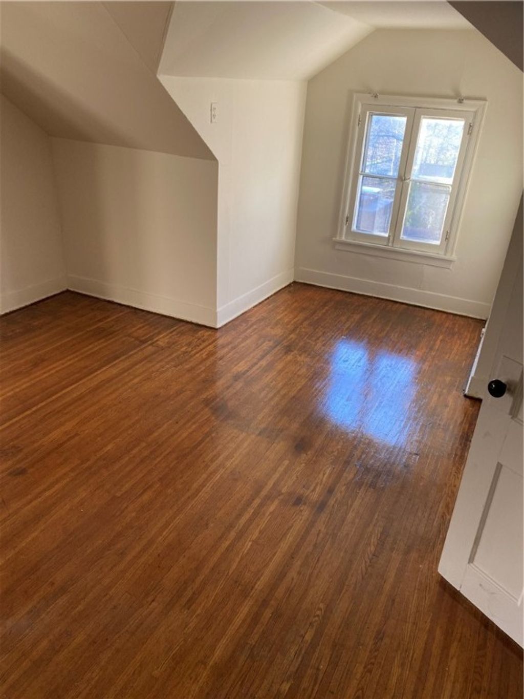 Photo of 287 Maplewood Avenue, Rochester, NY 14613 (MLS # R1657161)