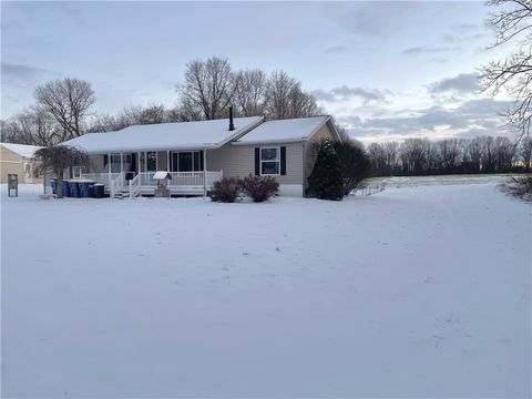 30 Elmhurst Circle Auburn NY 13021