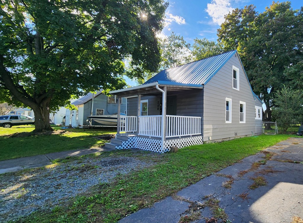 268 Robert Street