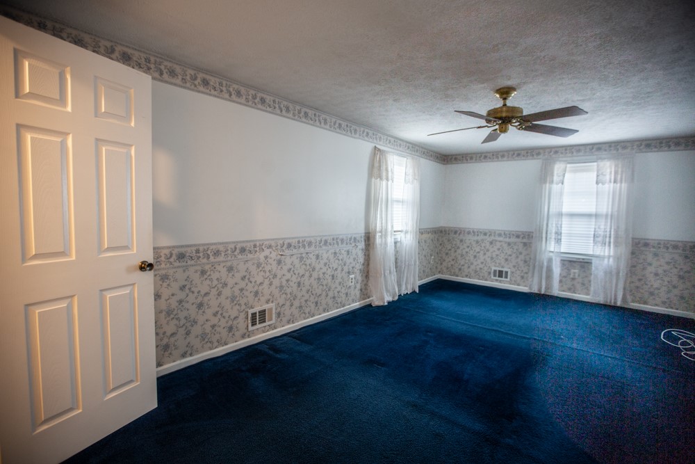 210 Kinmont Drive, Greece, New York image 6