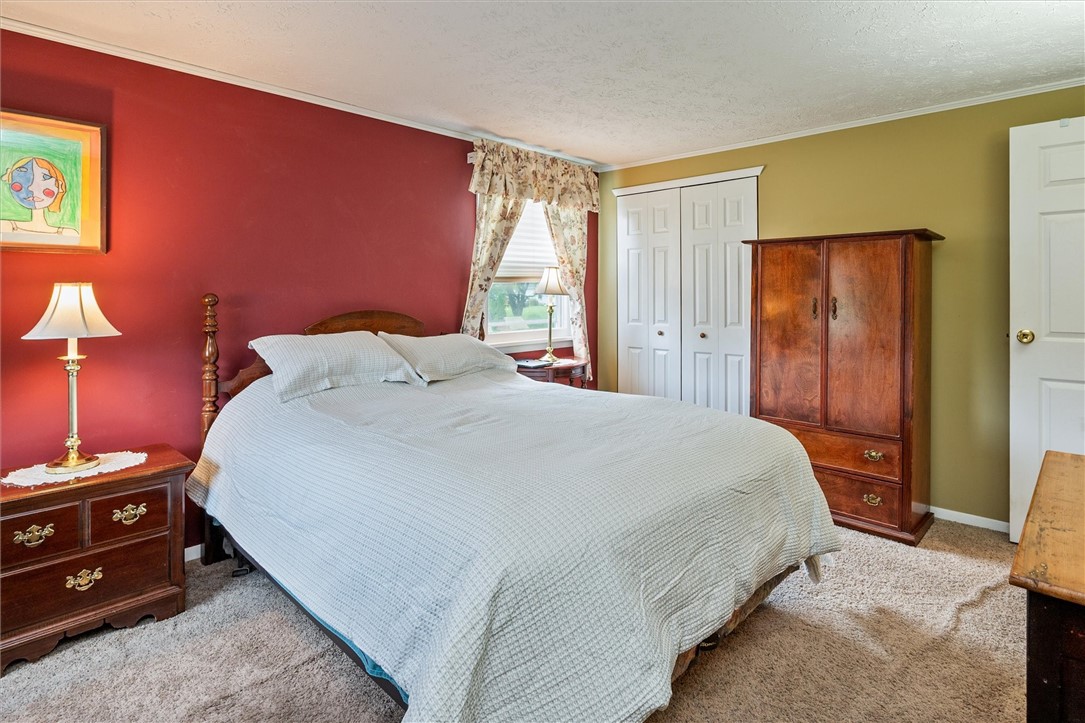 75 Red Rock Circle, Greece, New York image 21