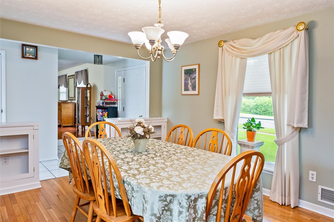 75 Red Rock Circle, Greece, New York image 13