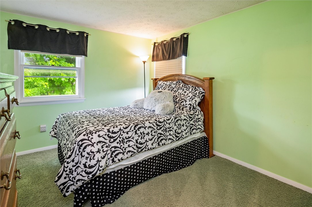 75 Red Rock Circle, Greece, New York image 23