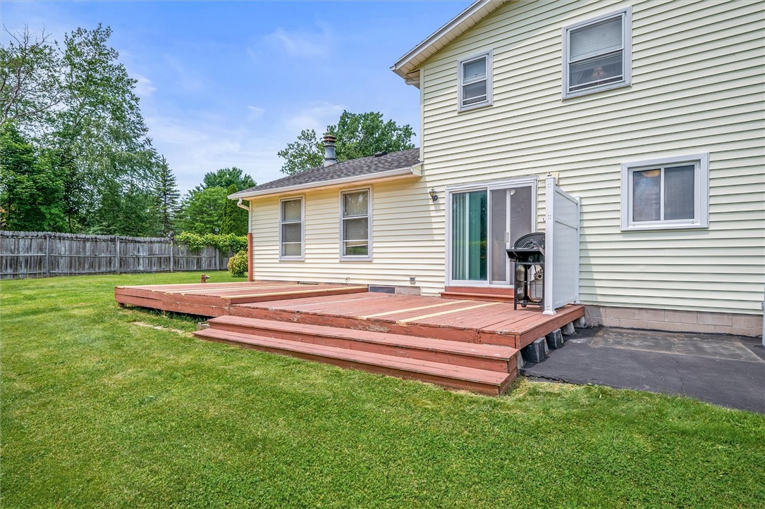 75 Red Rock Circle, Greece, New York image 31