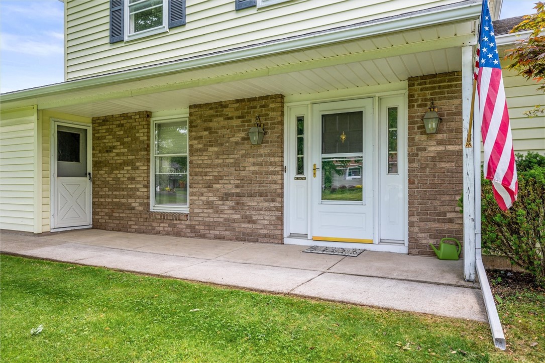 75 Red Rock Circle