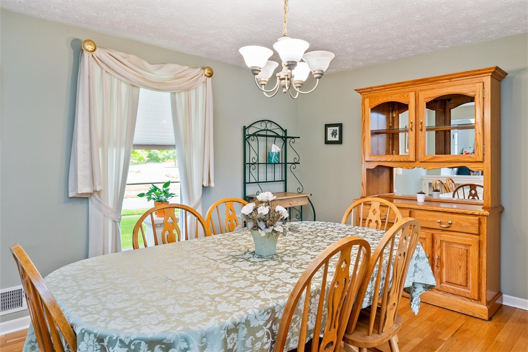 75 Red Rock Circle, Greece, New York image 14