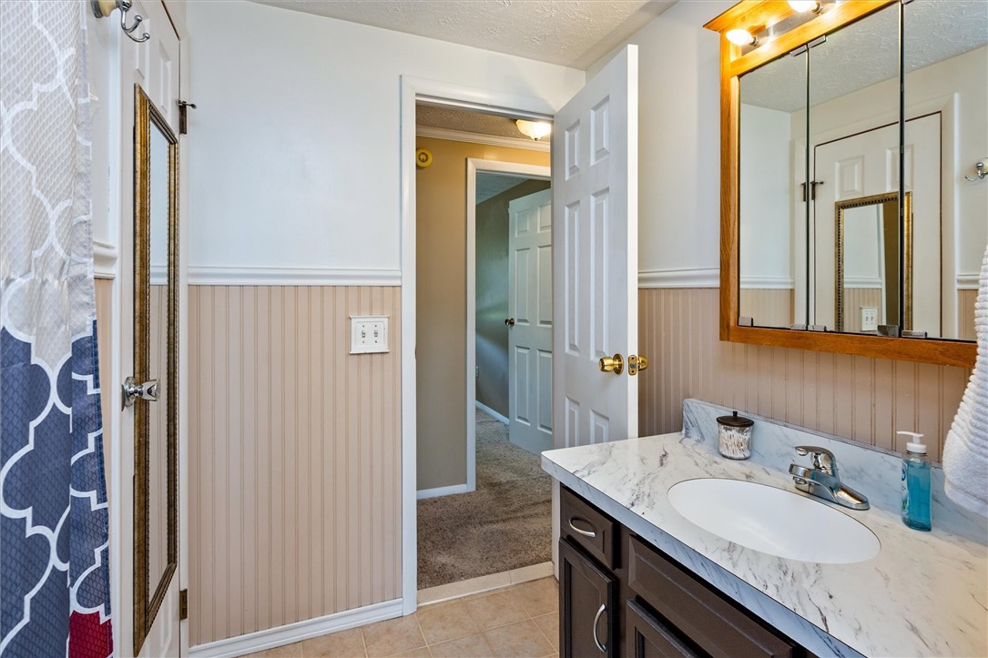 75 Red Rock Circle, Greece, New York image 27