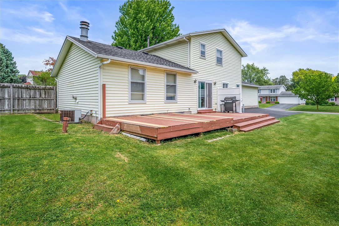 75 Red Rock Circle, Greece, New York image 32