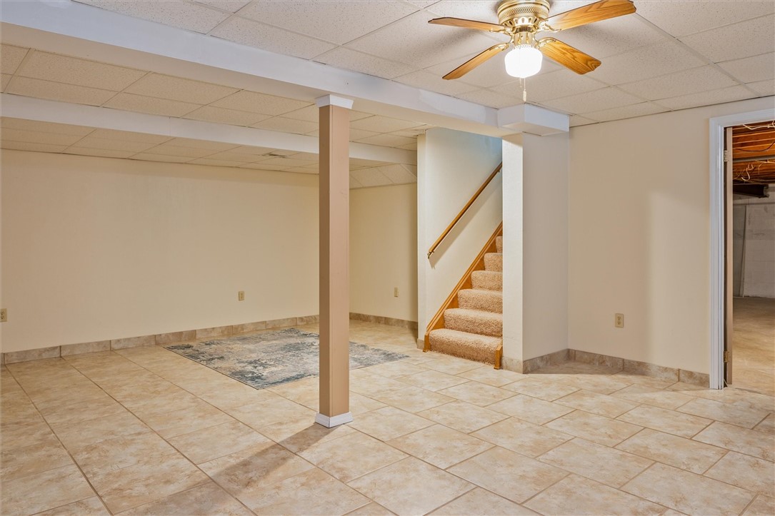75 Red Rock Circle, Greece, New York image 28