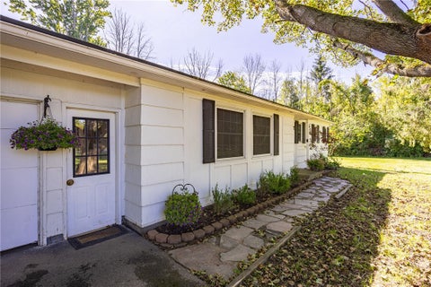 Tiny photo for 672 Hamlin Parma Townline Road, Parma, NY 14468 (MLS # R1711032)