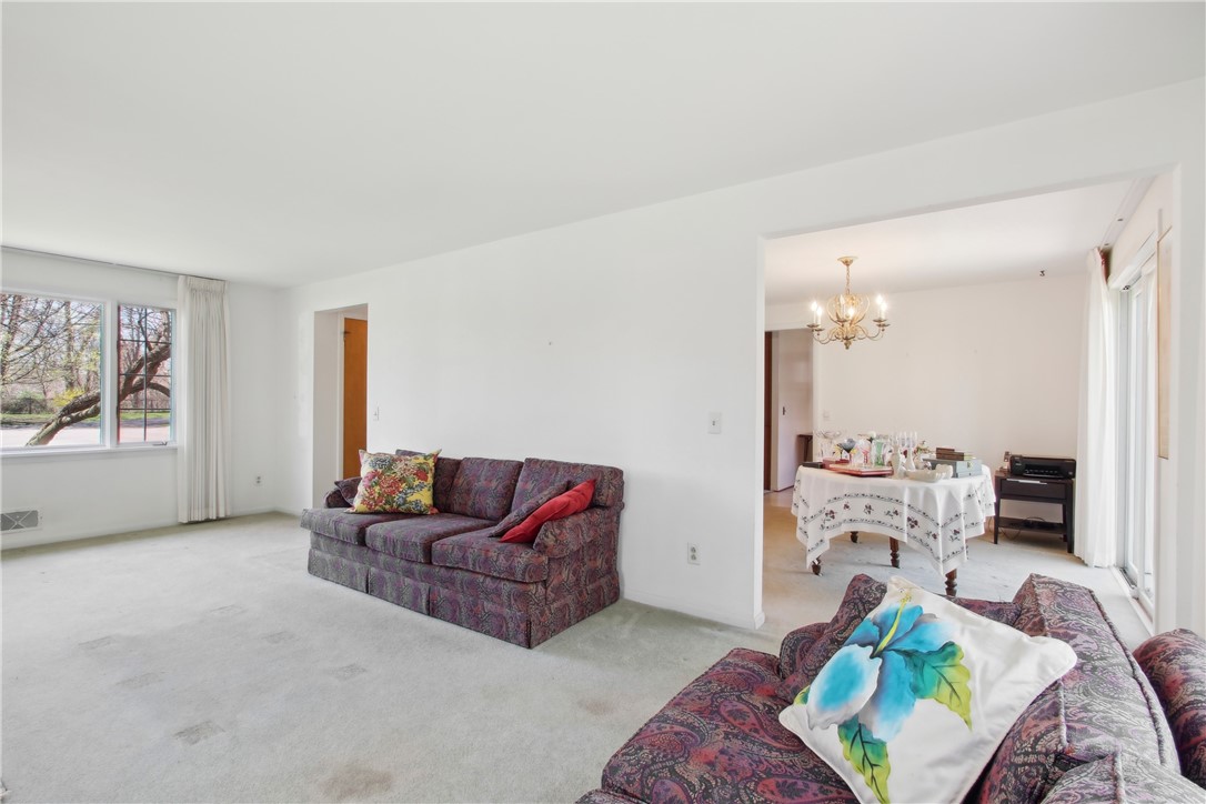 16 Bay Knoll Road, Irondequoit, New York image 16