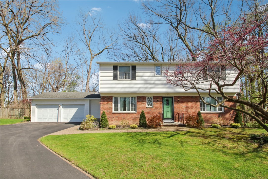 16 Bay Knoll Road, Irondequoit, New York image 1