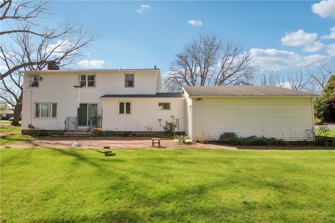 16 Bay Knoll Road, Irondequoit, New York image 38
