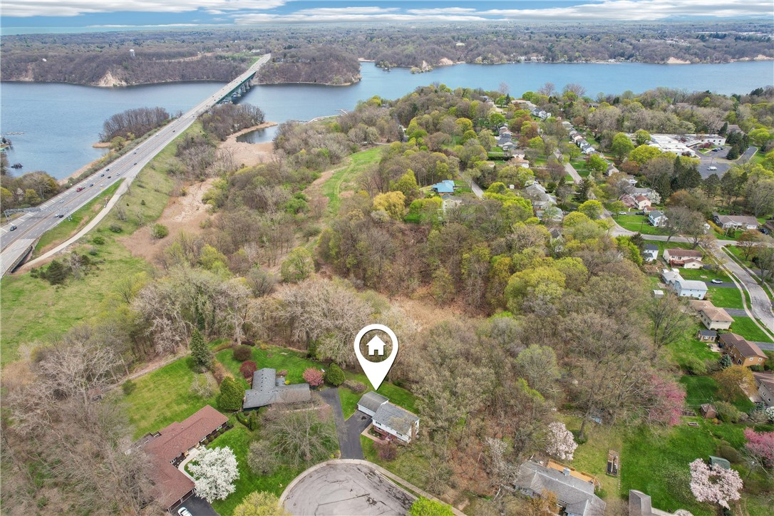 16 Bay Knoll Road, Irondequoit, New York image 6