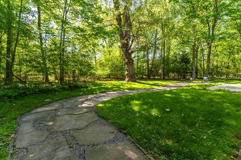 Tiny photo for 220 Hibiscus Dr Drive, Brighton, NY 14618 (MLS # R1683370)