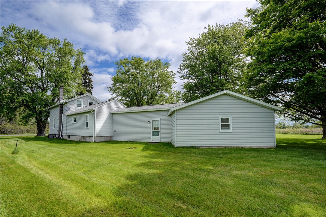 4889 Collett Road, Farmington, New York image 4