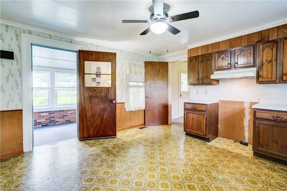 4889 Collett Road, Farmington, New York image 9
