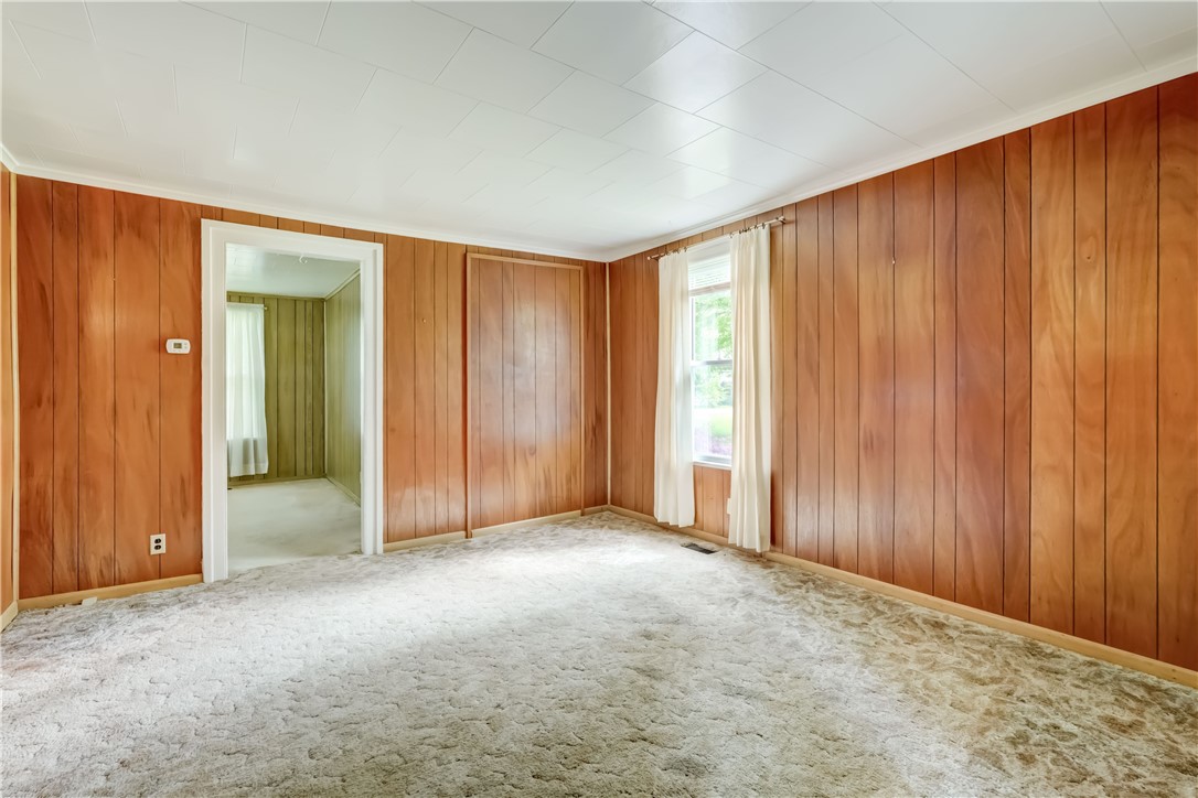 4889 Collett Road, Farmington, New York image 11