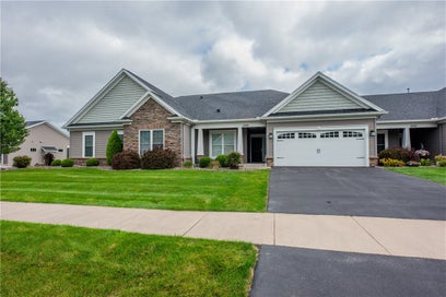 1068 Creek Field Drive Webster NY 14580