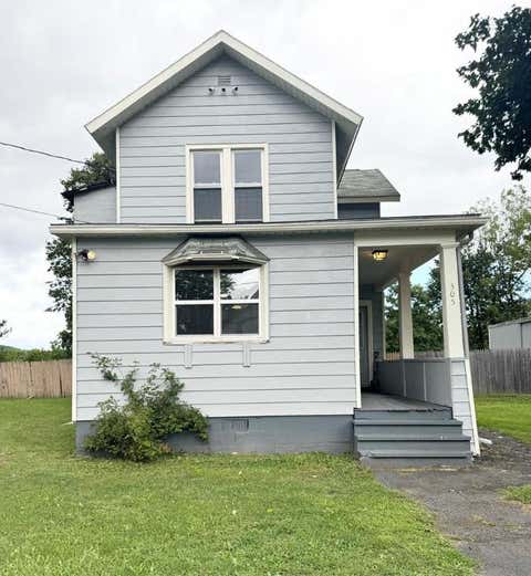 Photo for 305 DIVEN Avenue