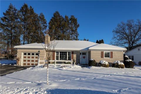 Photo for 96 Greenridge Drive E