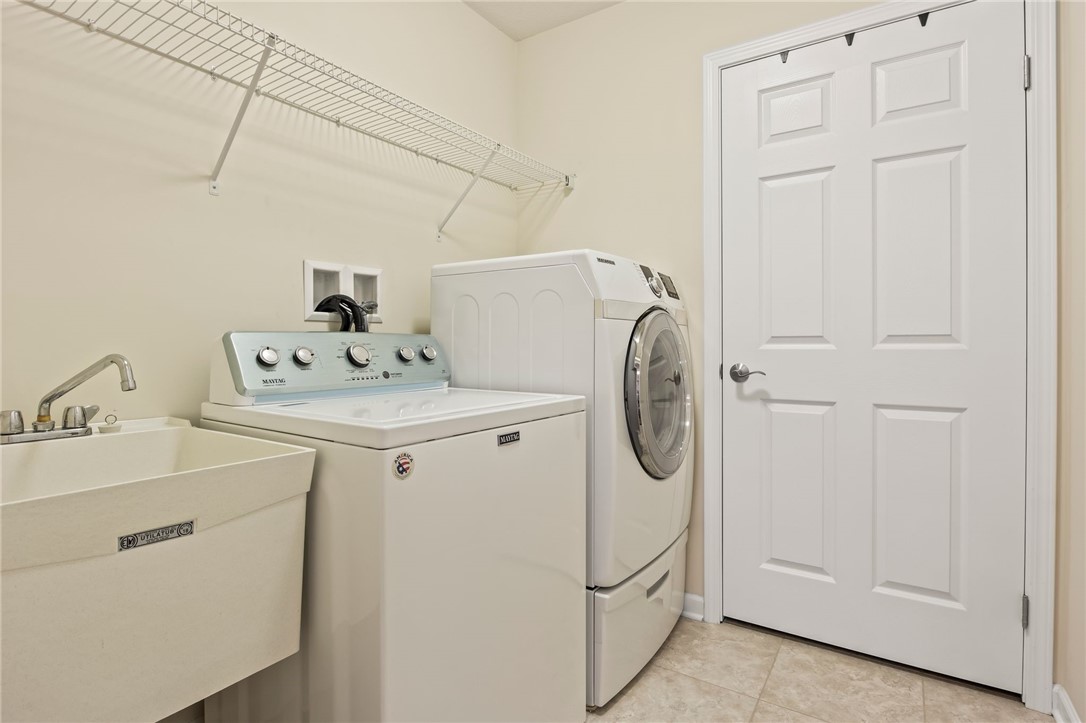 206 Maryview Drive, Penfield, New York image 30