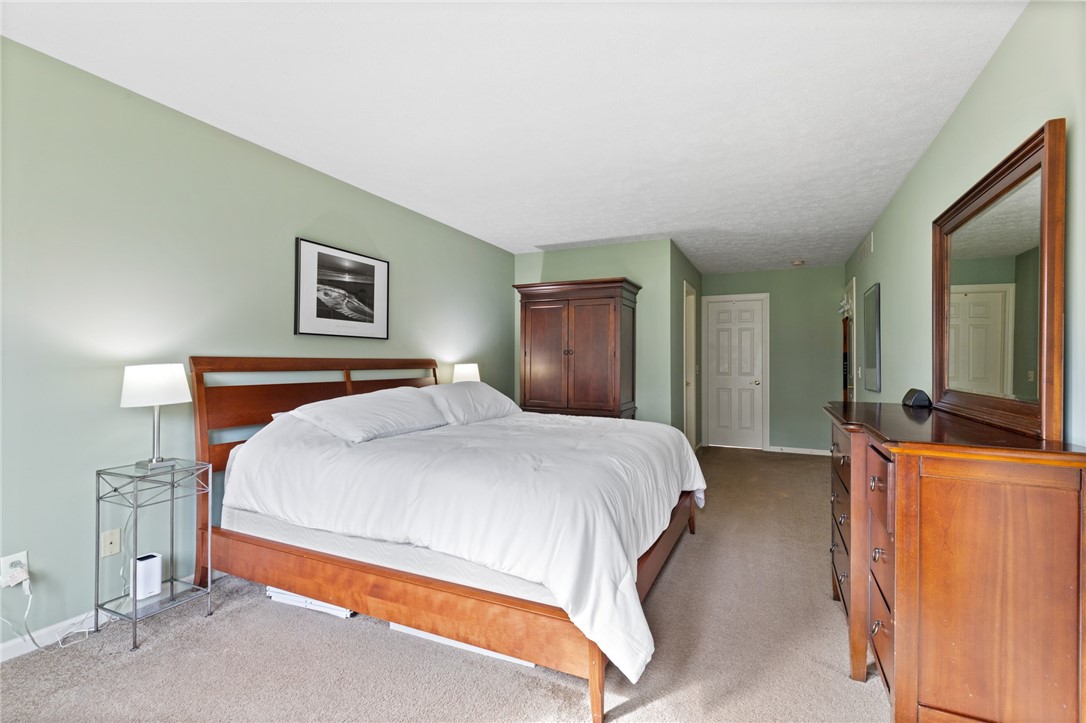 682 North Cove Drive, Webster, New York image 14