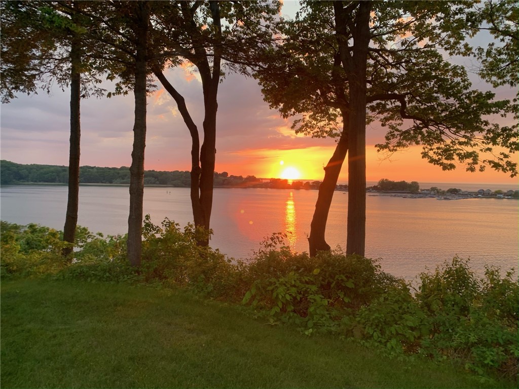 682 North Cove Drive, Webster, New York image 42