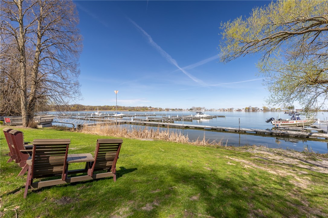 682 North Cove Drive, Webster, New York image 35