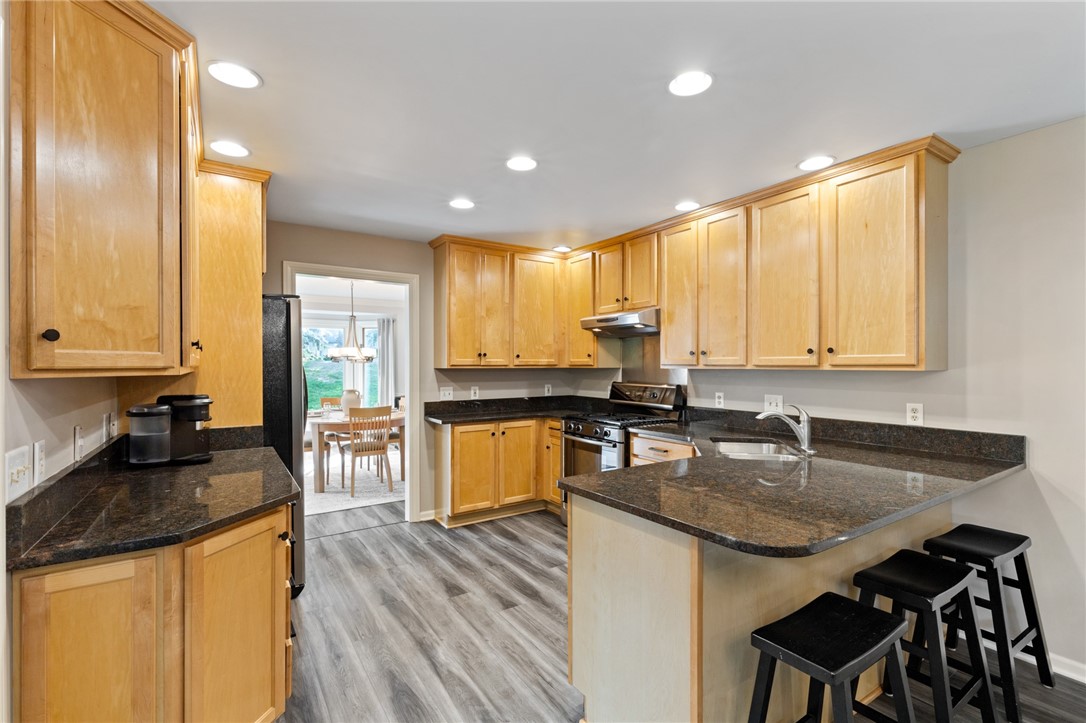 682 North Cove Drive, Webster, New York image 10