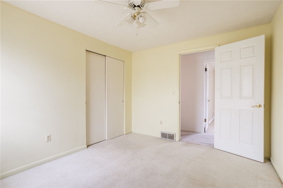 25 Deepwood Drive, Gates, New York image 17