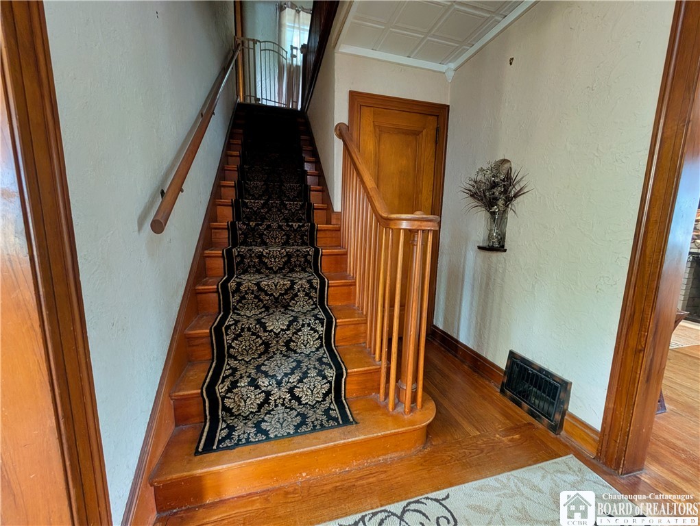 16 Ellis Avenue, Jamestown, New York image 10