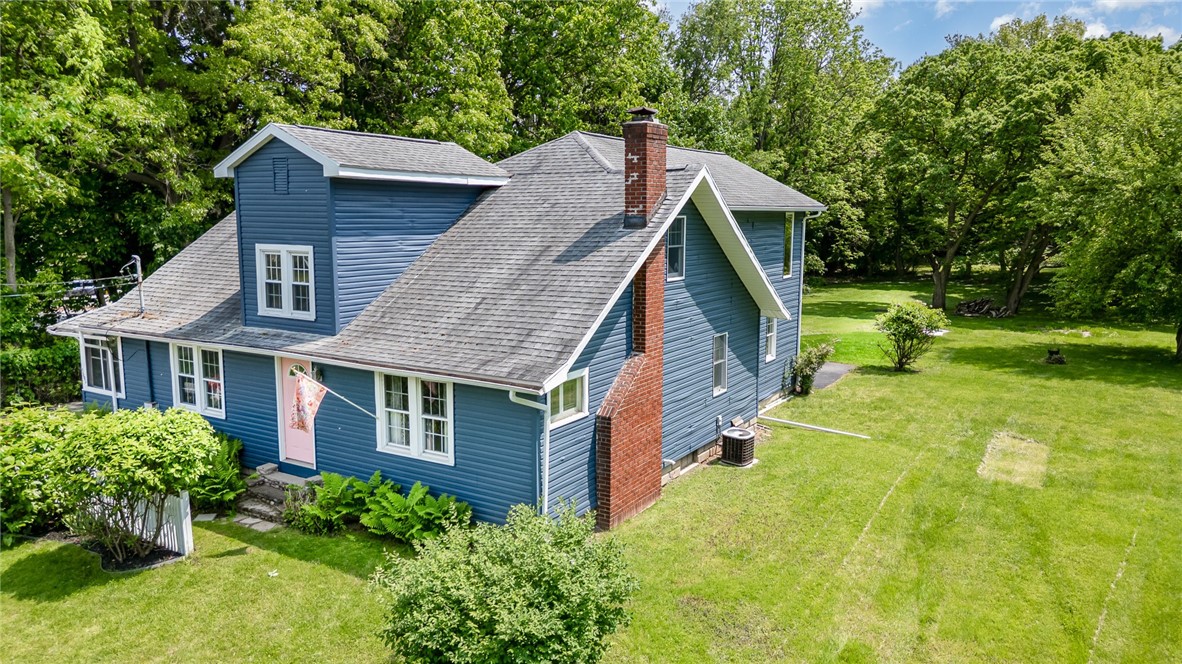 5691 Pittsford Palmyra Rd, Pittsford, New York image 1