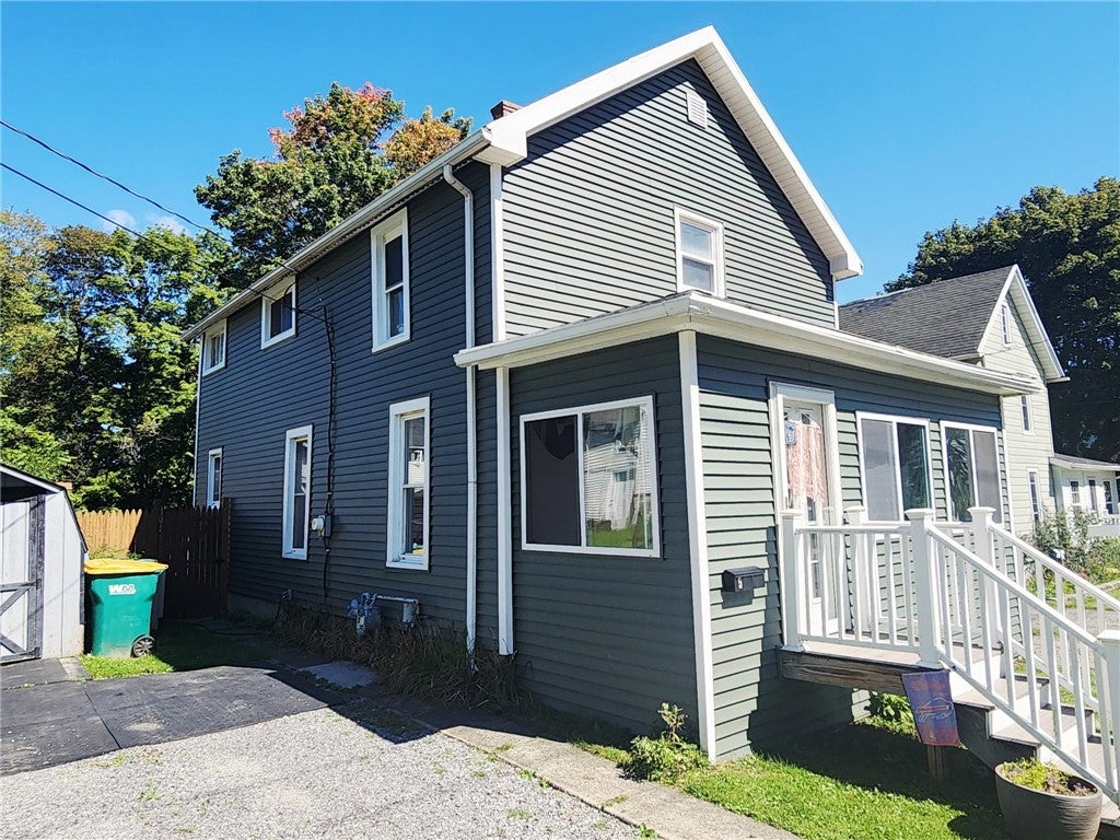5 Watkins Avenue
