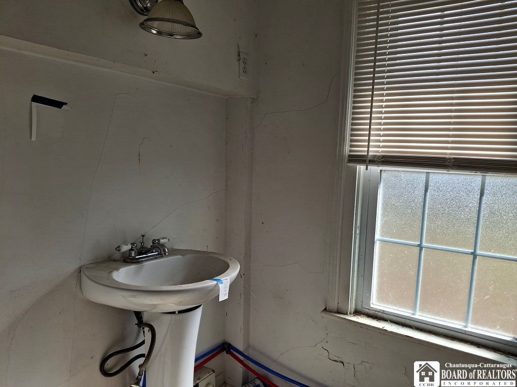 329 E Main Street, Westfield, New York image 8