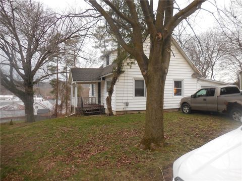 Homes For Sale - 43 South Avenue<br/> Wyoming County, Warsaw, NY 14569