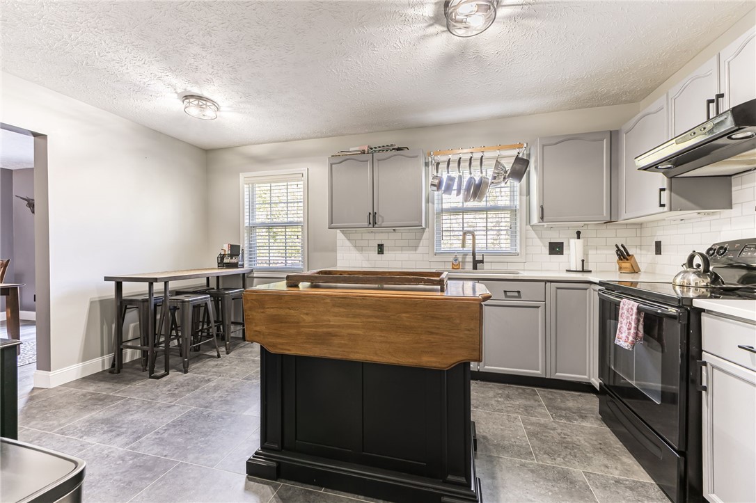 1310 Courtney Drive