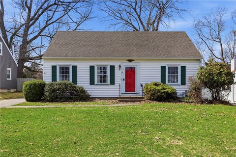 Homes For Sale - 37 Oakmount Drive<br/> Monroe County, Irondequoit, NY 14617