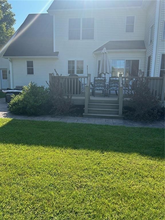854 Park Haven Drive, Webster, New York image 2