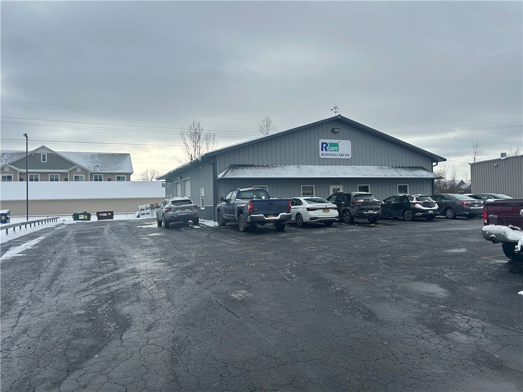 Photo of 38 Commercial Street, Webster, NY 14580 (MLS # R1658949)