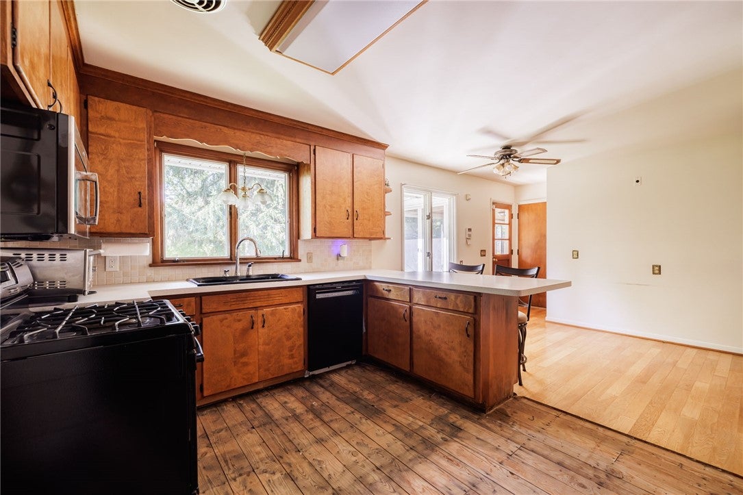 141 Glenview Lane