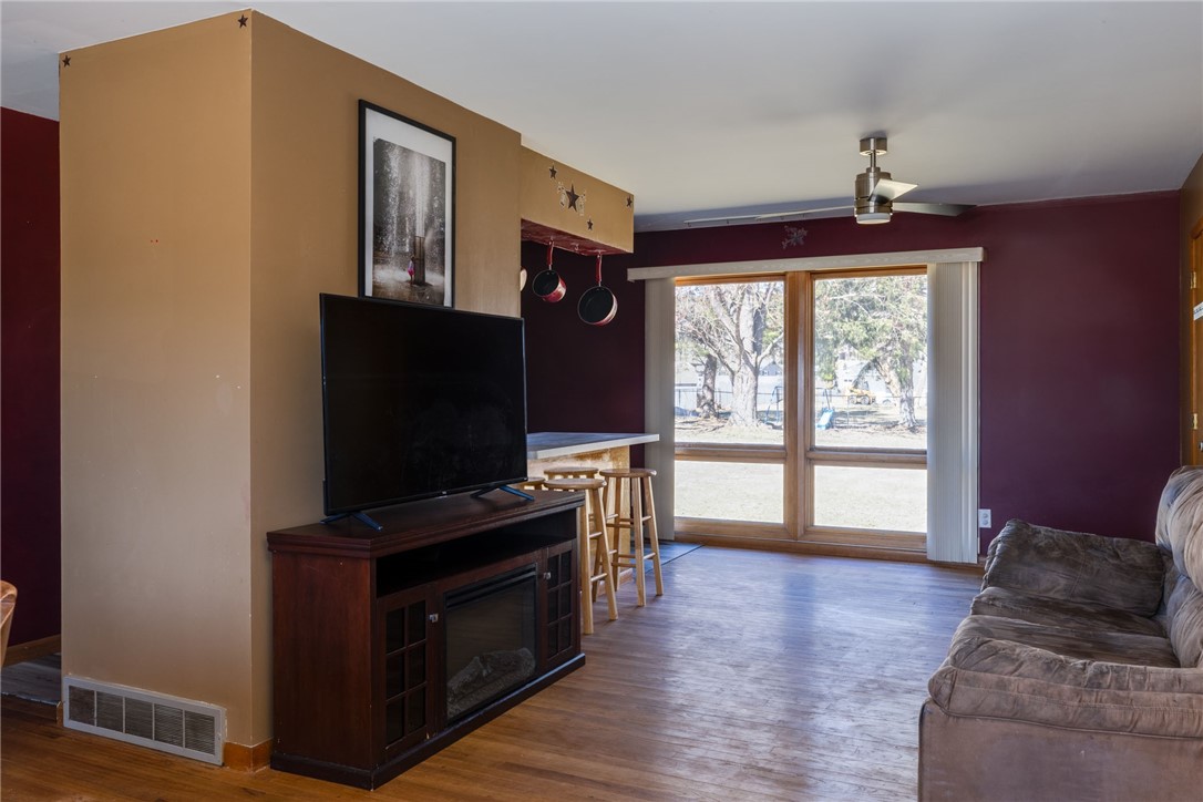 7 Cayuga Drive, Big Flats, New York image 34